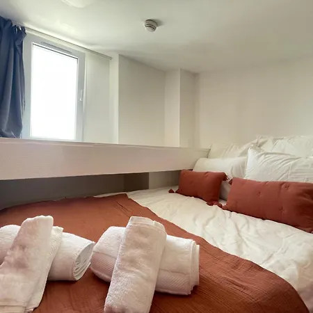 Hotel My